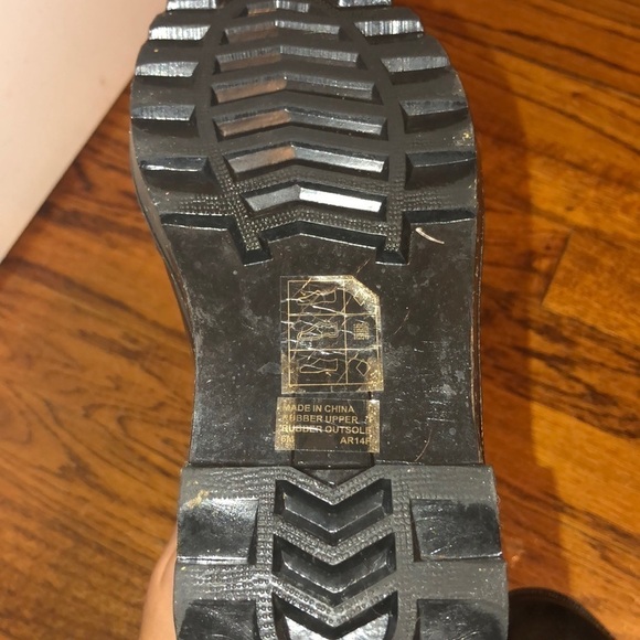 ✨HOST PICK✨ Michael Kors Rain Boots - Picture 7 of 7